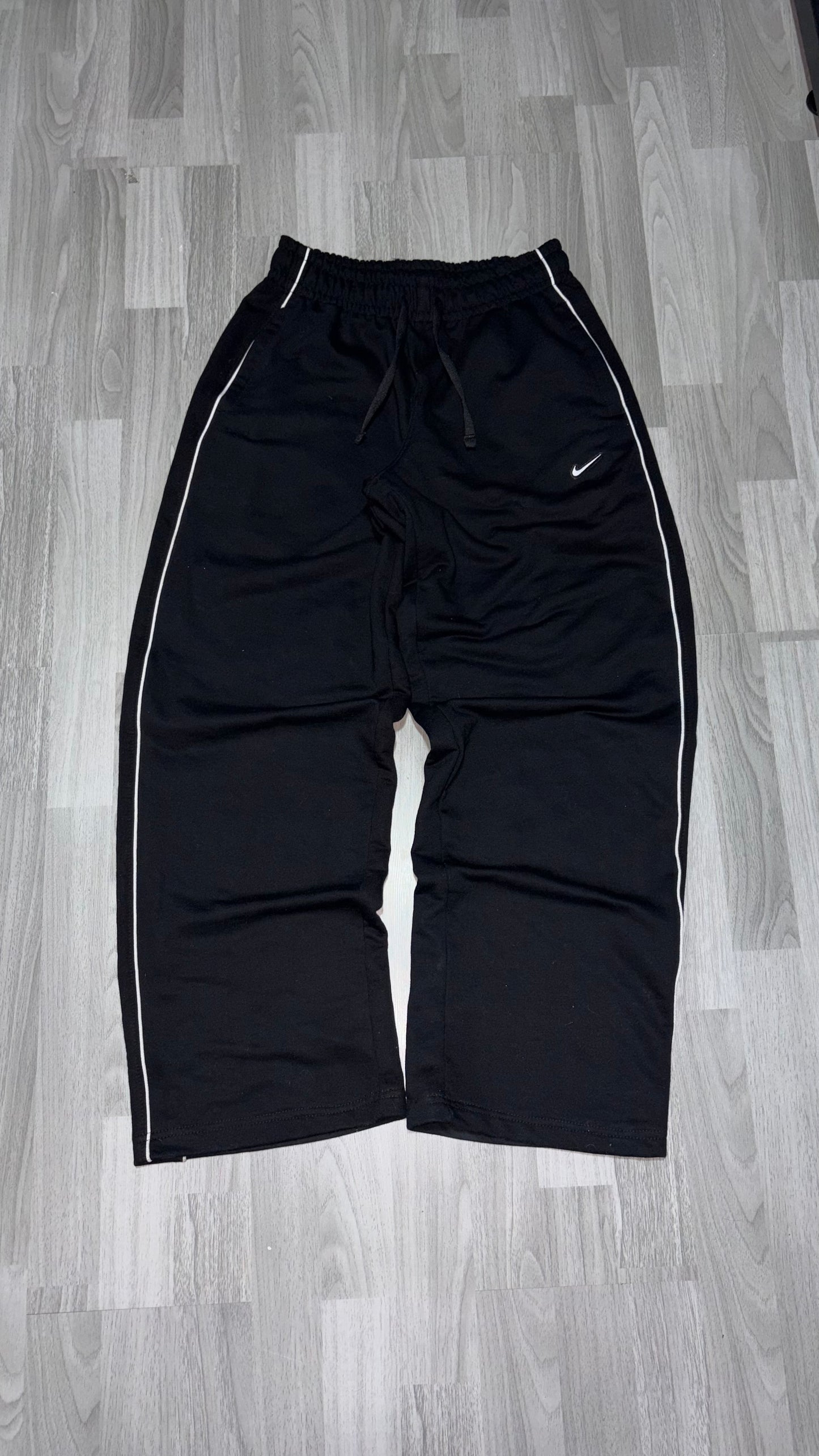 BUZO NK BAGGY WIDE LEG BLACK